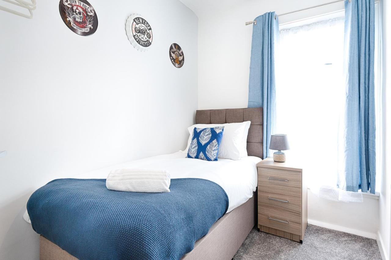 City Centre, Parking, Smart Tv'S In All Rooms Свонсі Екстер'єр фото